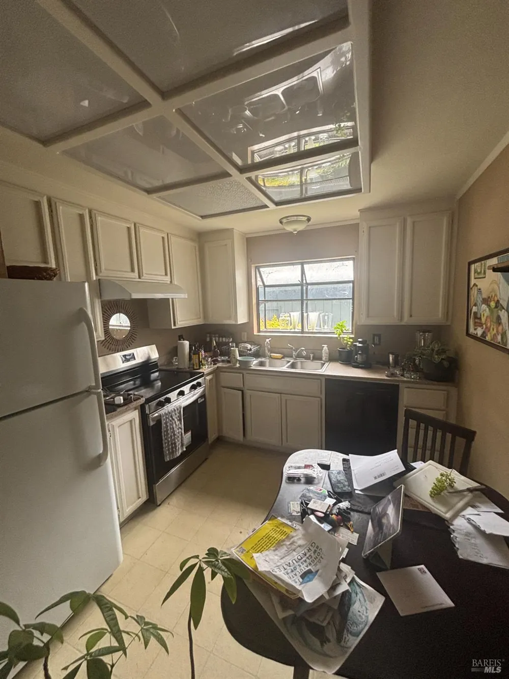 189 Escallonia Drive Novato, CA 94945