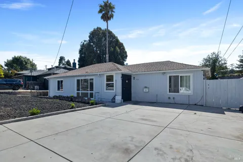 923 Kelvin Road