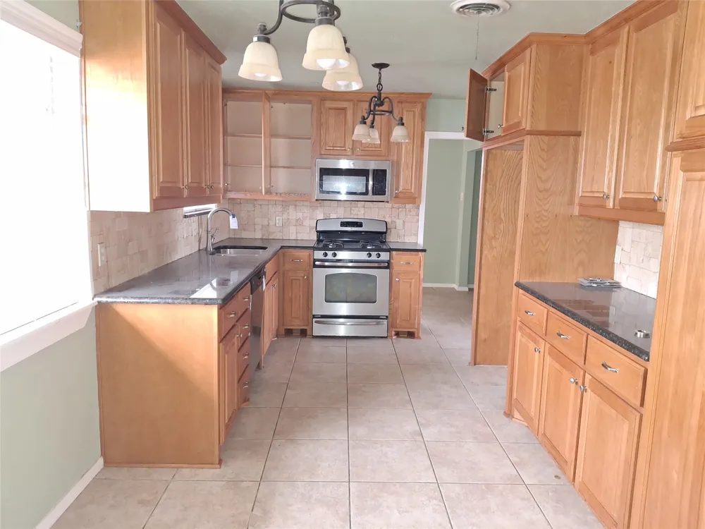 7232 Brooks Avenue Richland Hills, TX 76118