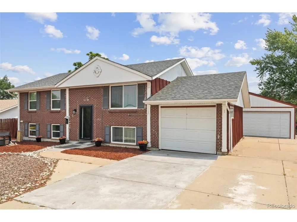 8358 Charles Way Denver, CO 80221