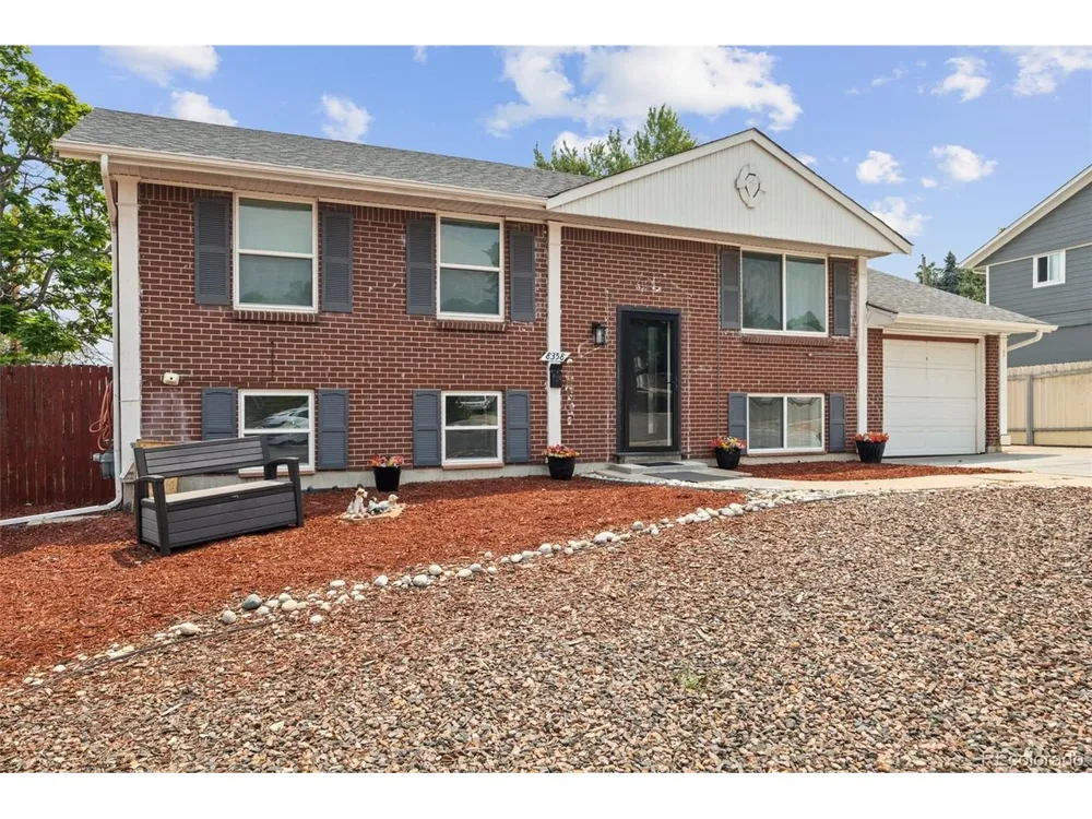 8358 Charles Way Denver, CO 80221