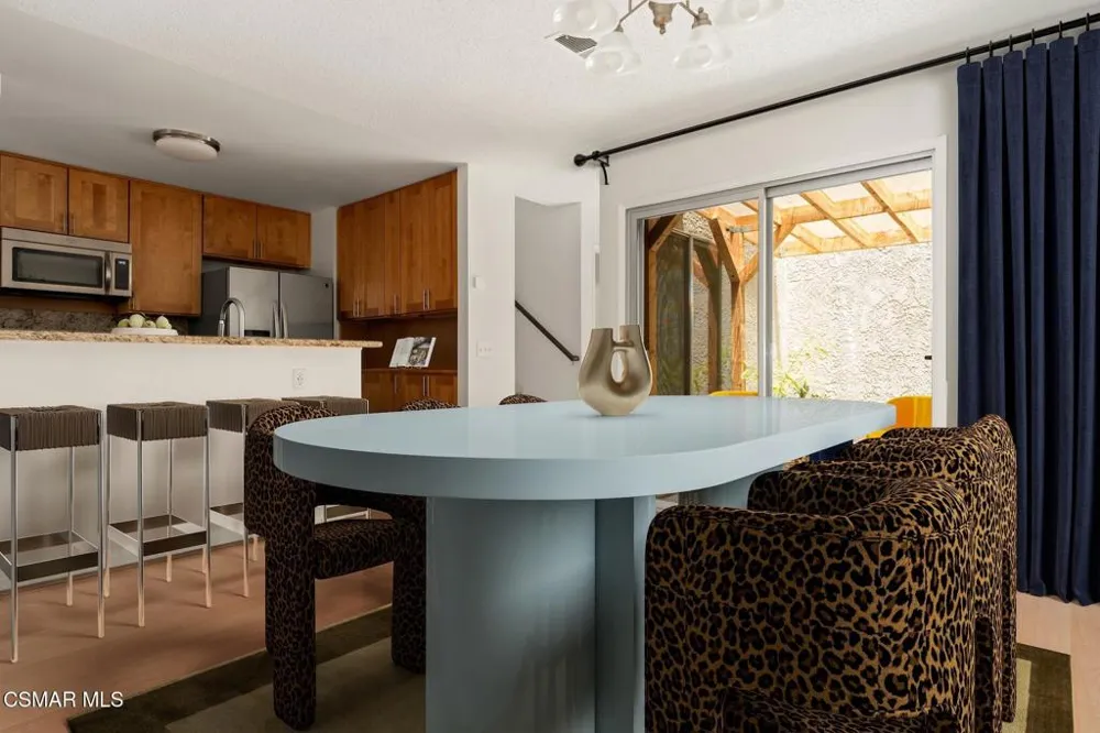 925 Via Colinas Westlake Village, CA 91362