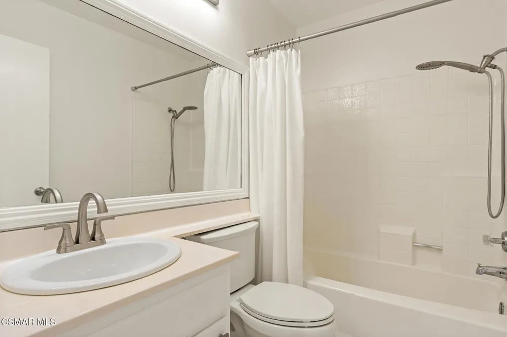 925 Via Colinas Westlake Village, CA 91362