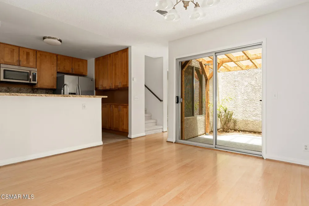 925 Via Colinas Westlake Village, CA 91362