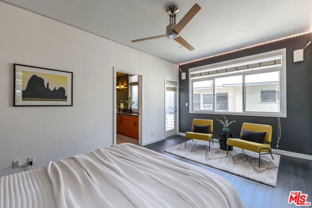 10735 Bloomfield Street #5 Los Angeles, CA 91602