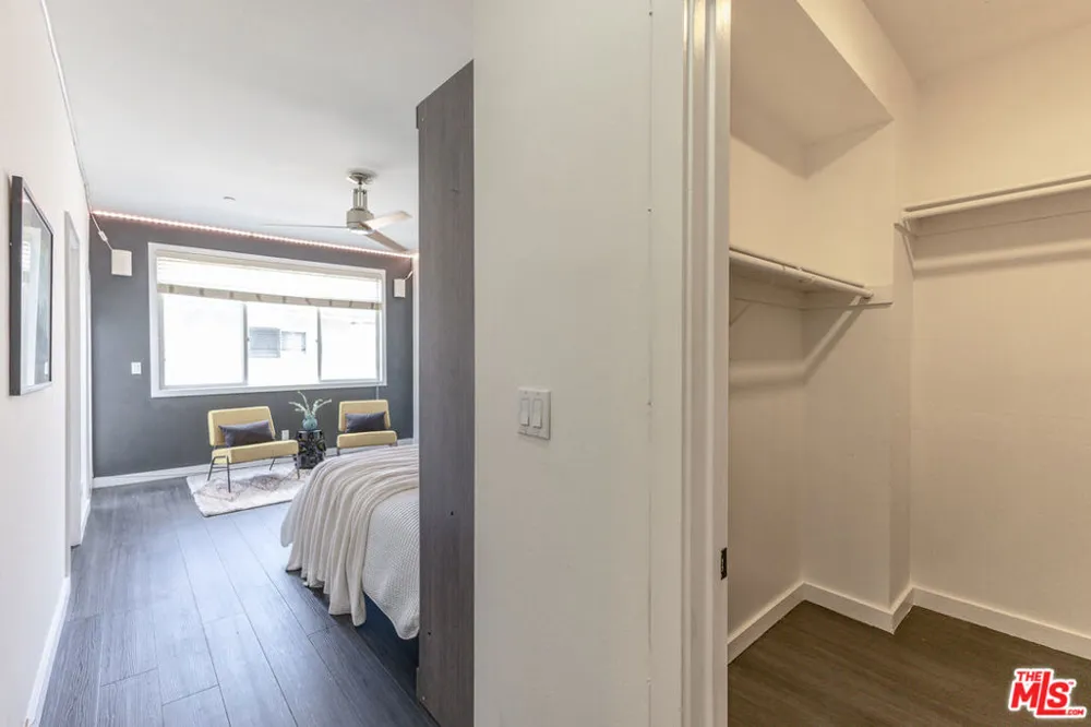 10735 Bloomfield Street #5 Los Angeles, CA 91602