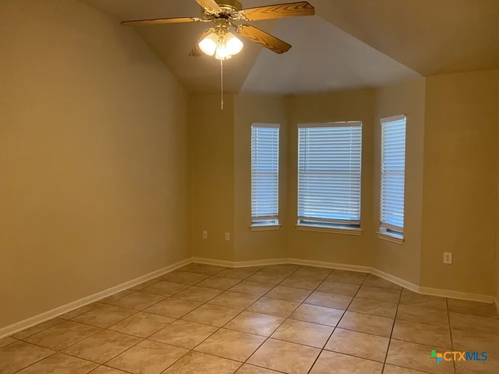 3906 Lone Oak Drive Killeen, TX 76542