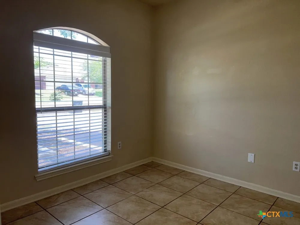 3906 Lone Oak Drive Killeen, TX 76542