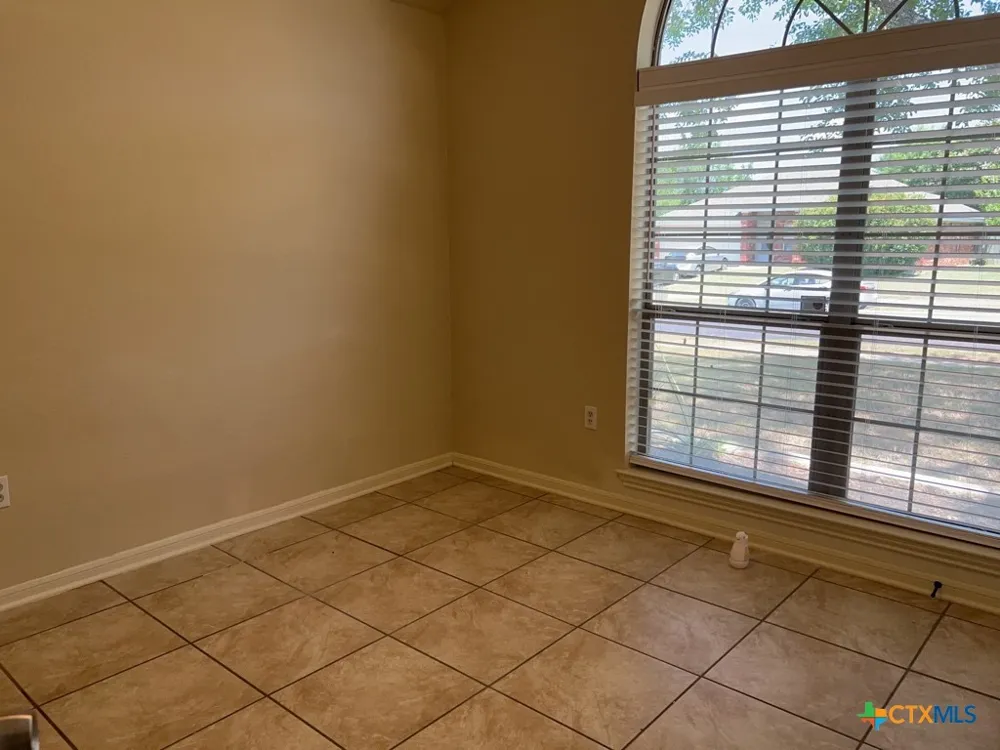 3906 Lone Oak Drive Killeen, TX 76542