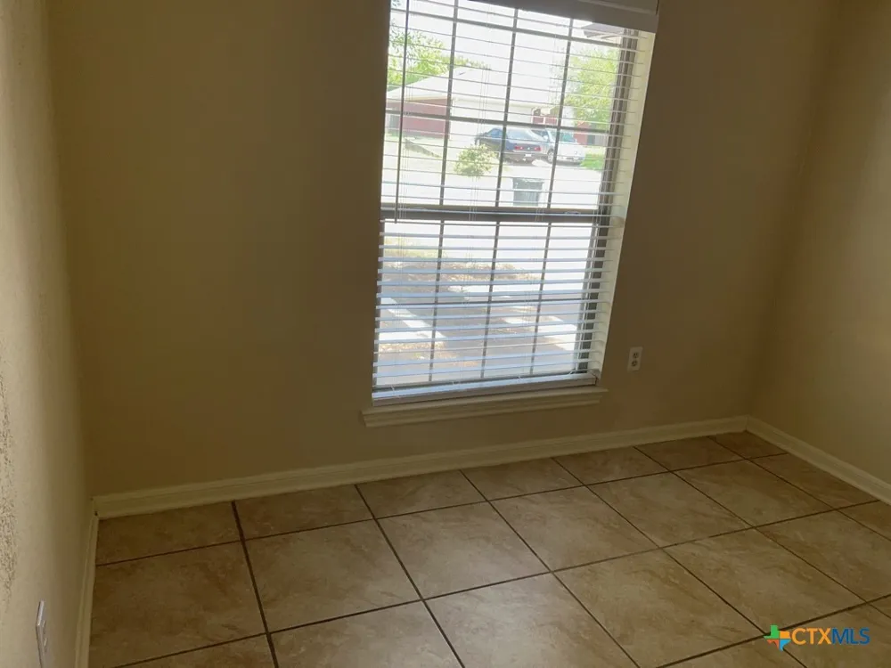 3906 Lone Oak Drive Killeen, TX 76542