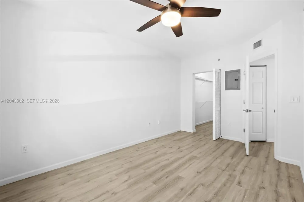 17145 Bay Rd #4303 Sunny Isles Beach, FL 33160