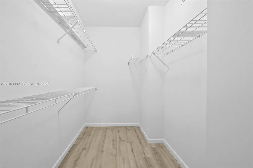 17145 Bay Rd #4303 Sunny Isles Beach, FL 33160