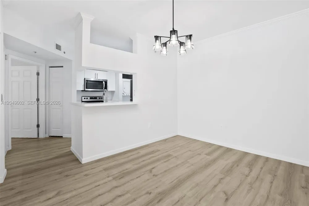 17145 Bay Rd #4303 Sunny Isles Beach, FL 33160