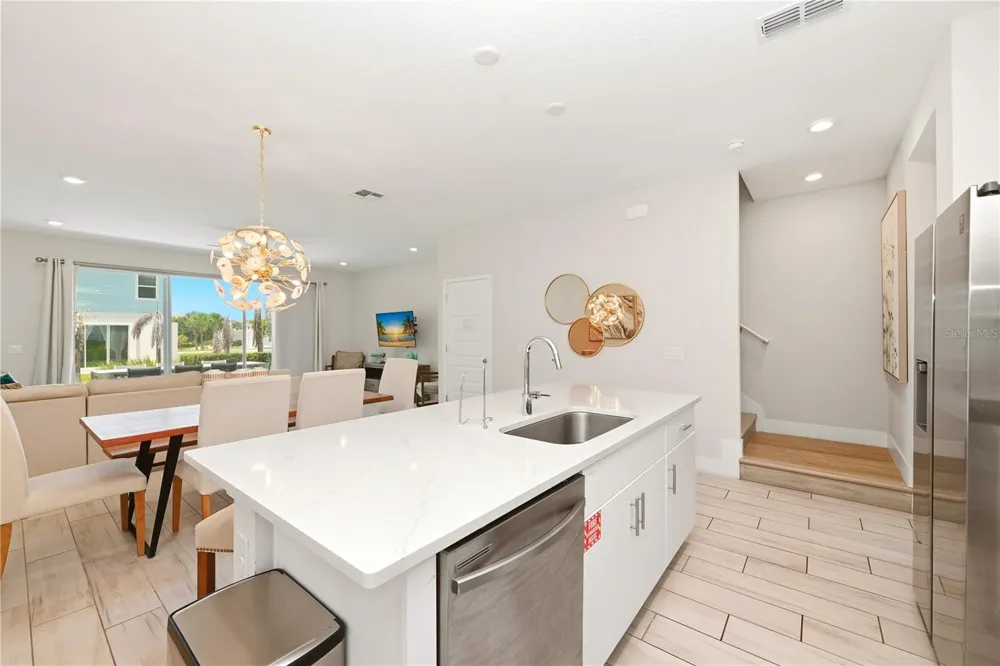 7857 SPECTRUM DRIVE Reunion, FL 34747