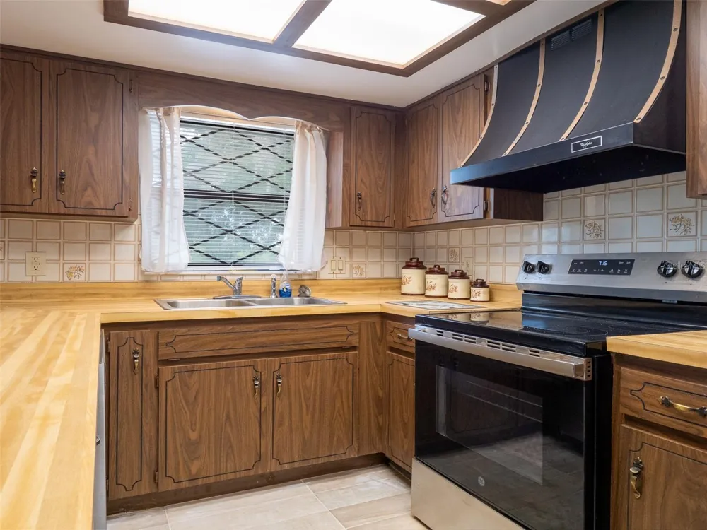 121 SERENA CIRCLE Melrose, FL 32666