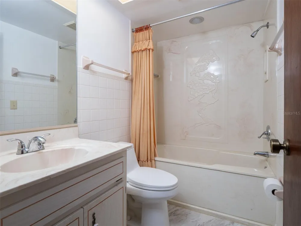 121 SERENA CIRCLE Melrose, FL 32666