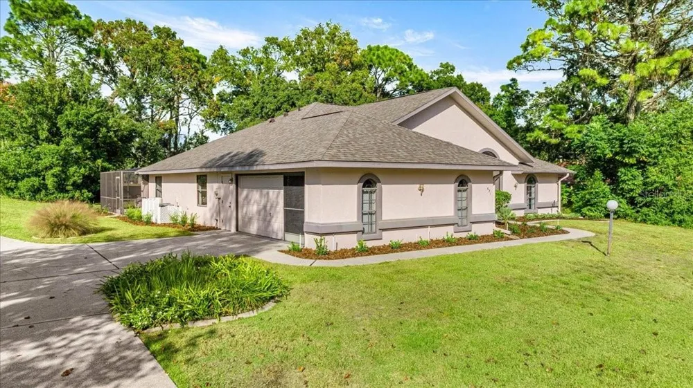 631 E LIBERTY STREET Hernando, FL 34442