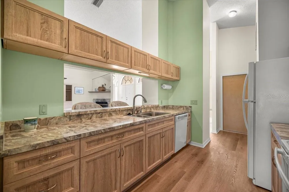 631 E LIBERTY STREET Hernando, FL 34442