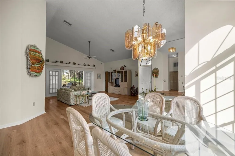 631 E LIBERTY STREET Hernando, FL 34442