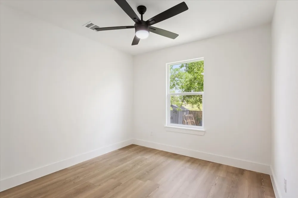 212 W Madison Street Hillsboro, TX 76645