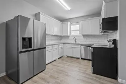 529 E Ball Street #531