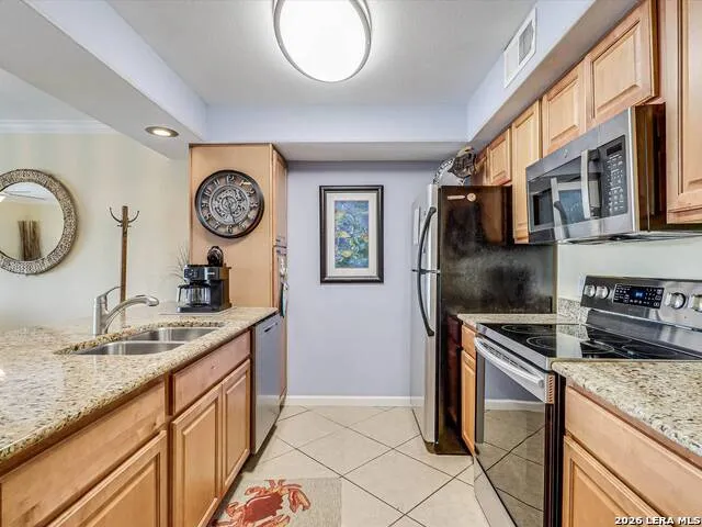 2292 Fulton Beach #APT 502 Rockport, TX 78382