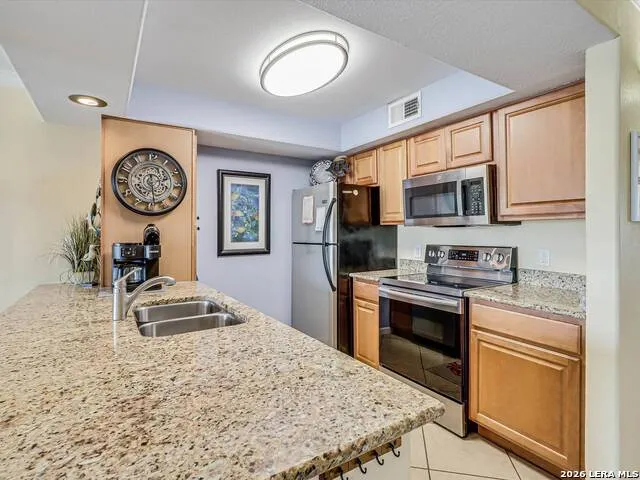 2292 Fulton Beach #APT 502 Rockport, TX 78382