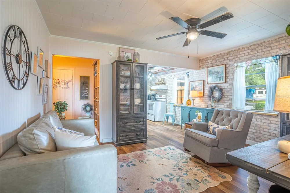 310 RICO WAY Auburndale, FL 33823