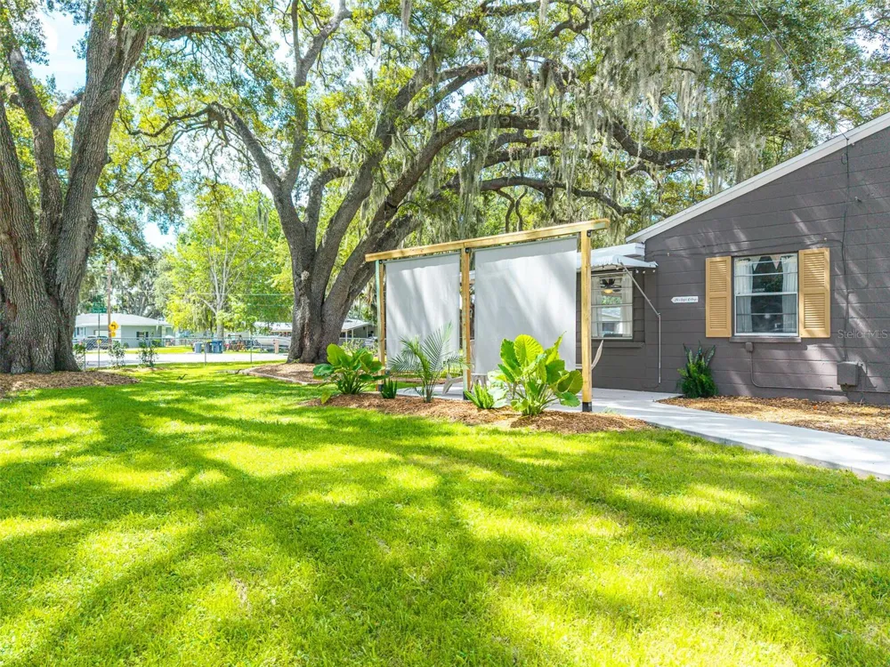 310 RICO WAY Auburndale, FL 33823