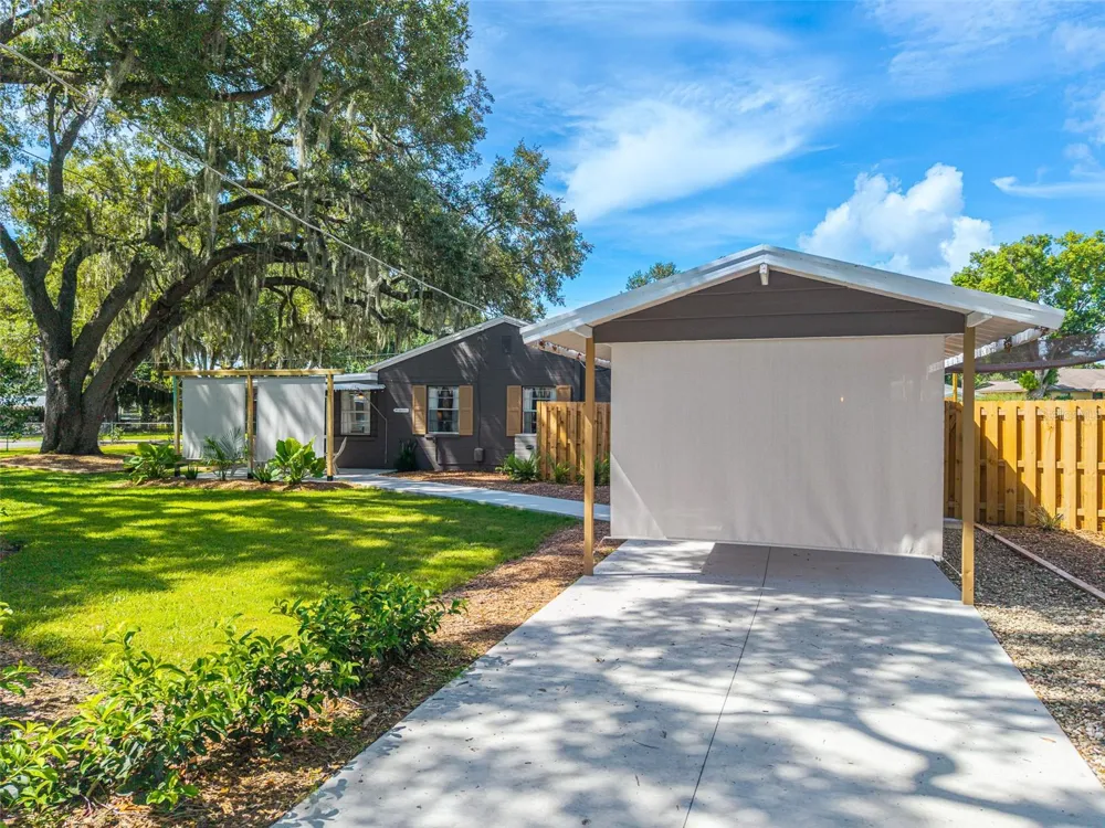 310 RICO WAY Auburndale, FL 33823