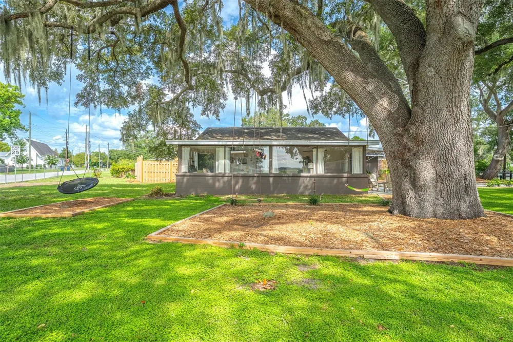 310 RICO WAY Auburndale, FL 33823