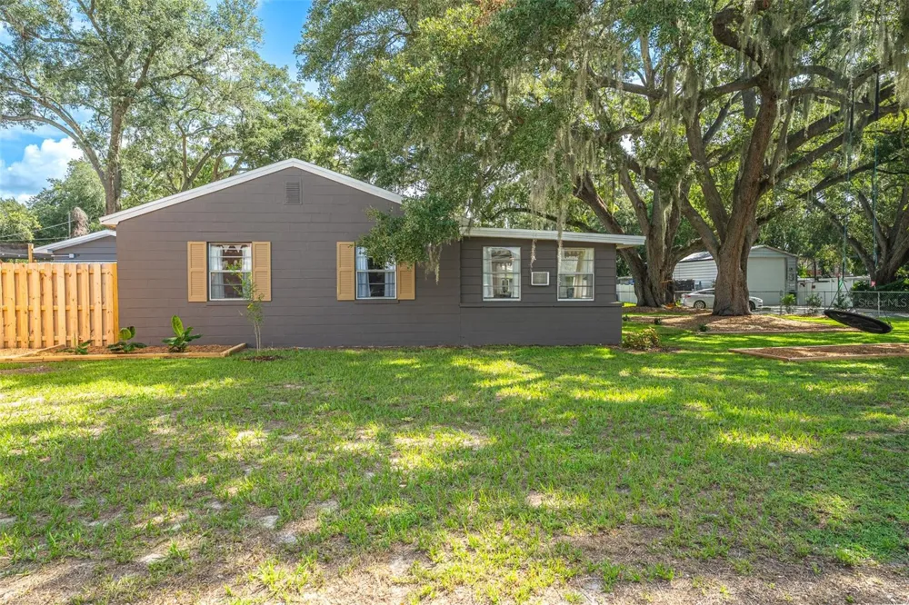 310 RICO WAY Auburndale, FL 33823