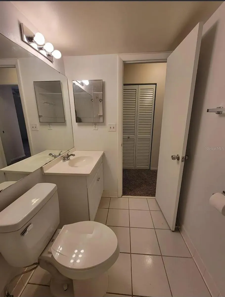 100 E KENTUCKY AVENUE #103D Deland, FL 32724