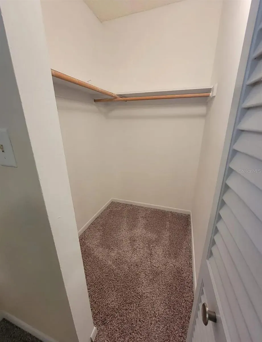100 E KENTUCKY AVENUE #103D Deland, FL 32724