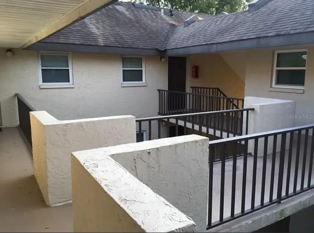 100 E KENTUCKY AVENUE #103D Deland, FL 32724