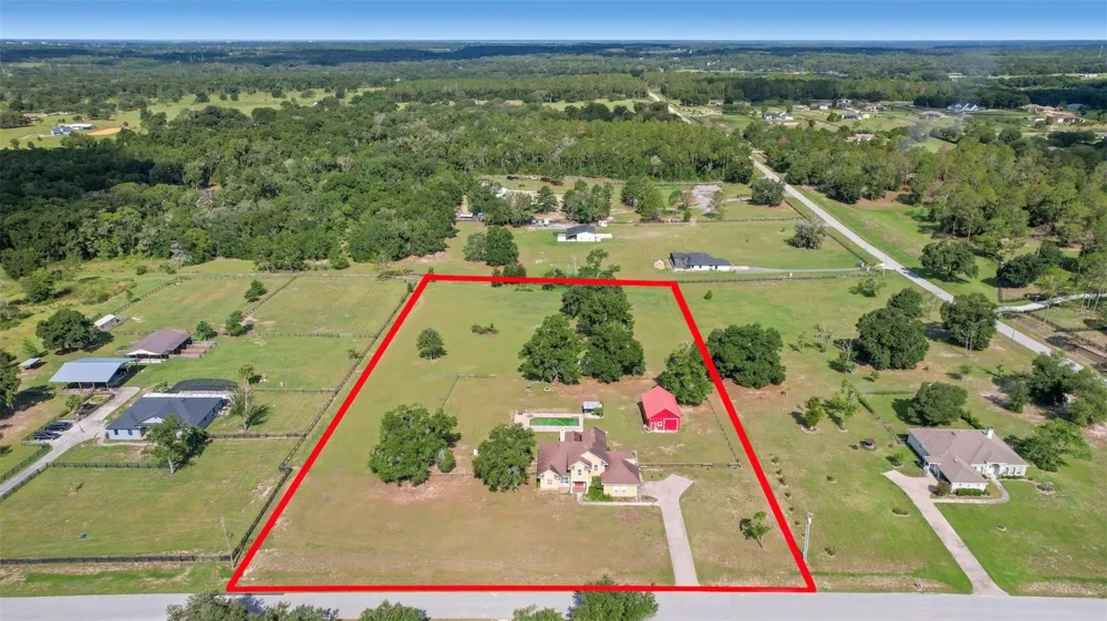 35405 STAGECOACH TRAIL Eustis, FL 32736