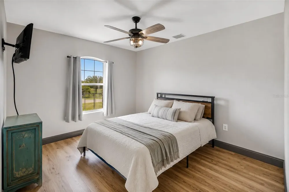 35405 STAGECOACH TRAIL Eustis, FL 32736