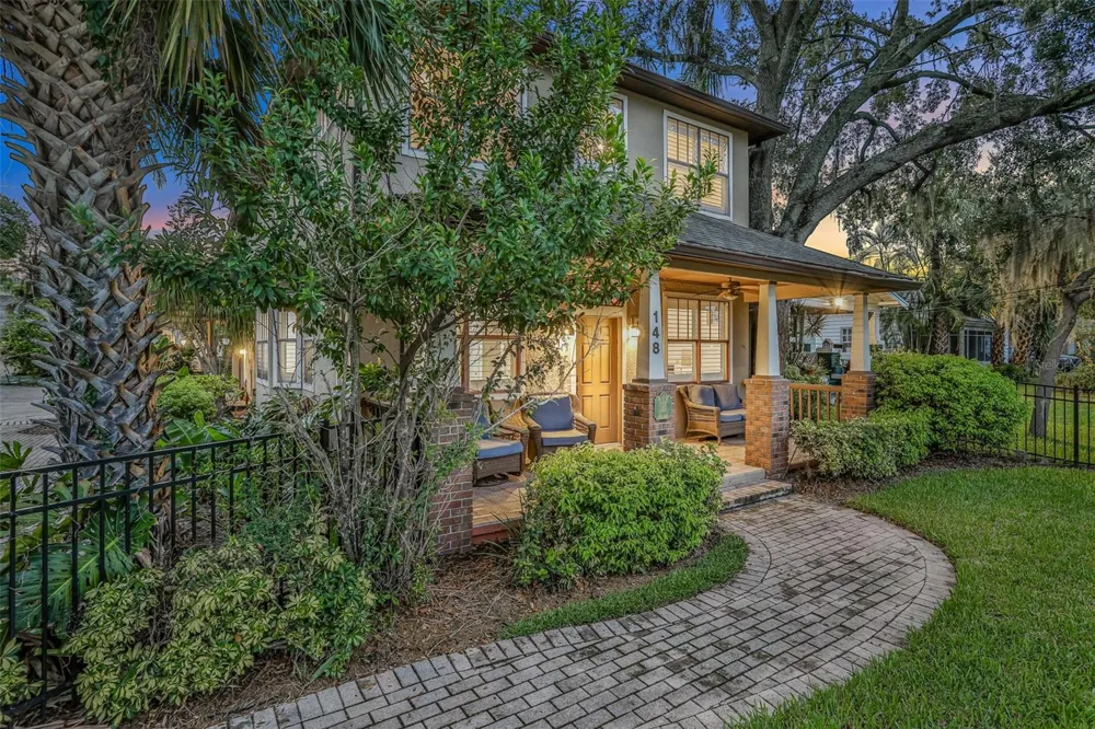 148 S THORNTON AVENUE Orlando, FL 32801