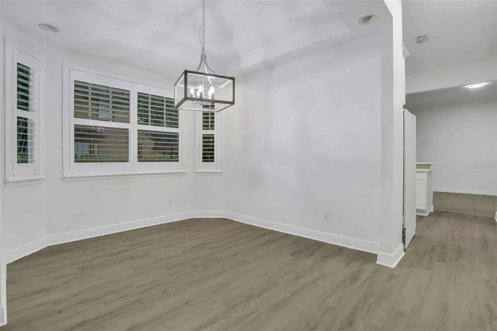 148 S THORNTON AVENUE Orlando, FL 32801