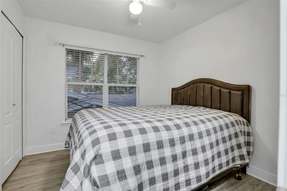 148 S THORNTON AVENUE Orlando, FL 32801