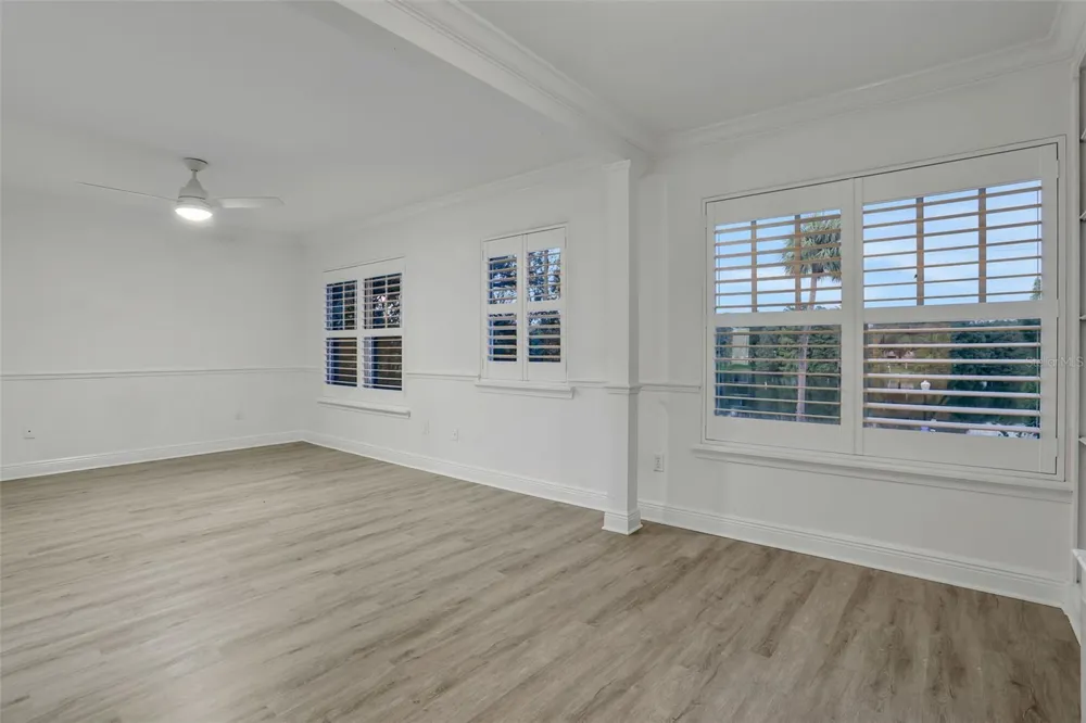 148 S THORNTON AVENUE Orlando, FL 32801