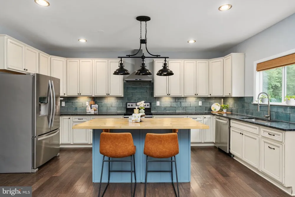 60 RIVER FALLS ROAD Fredericksburg, VA 22406