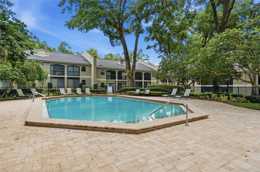 1055 KENSINGTON PARK DRIVE S #612 Altamonte Springs, FL 32714