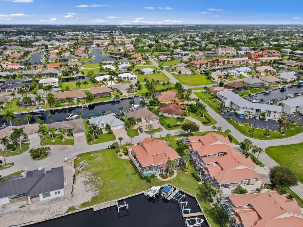 1217 GORDA CAY LANE Punta Gorda, FL 33950