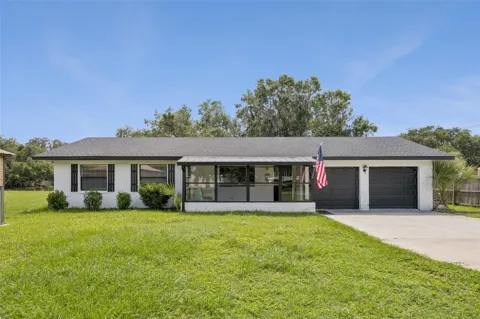 2082 SHADY LANE