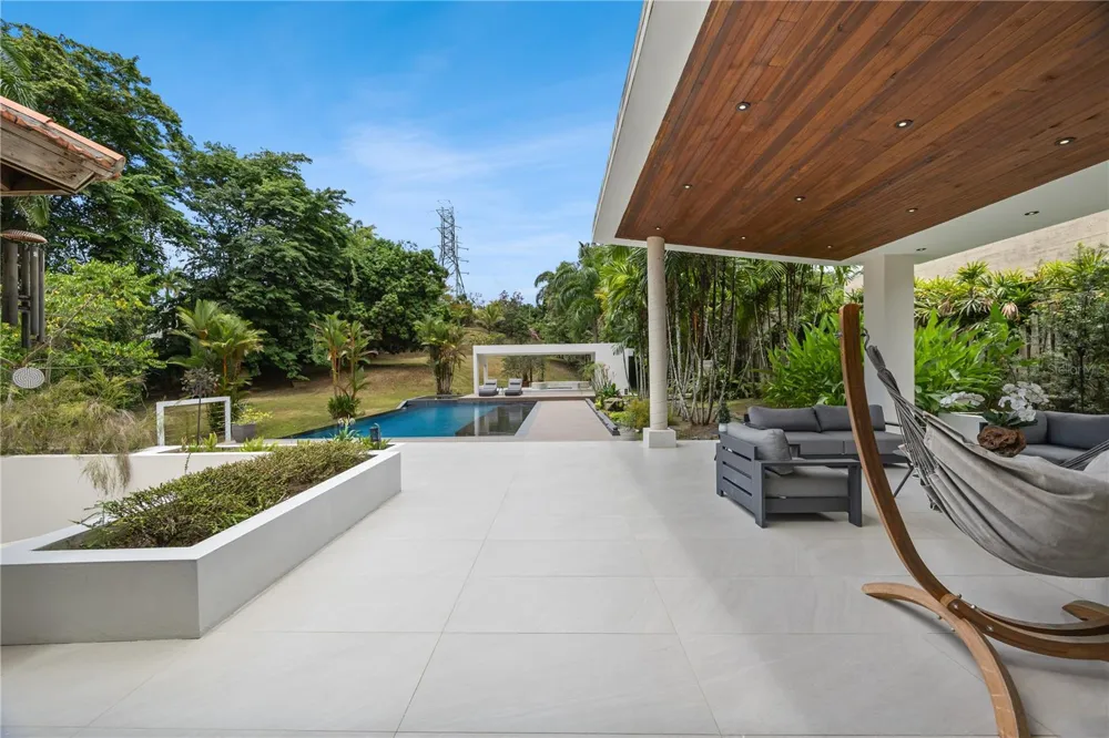 1841 BEGONIA ST, SANTA MARIA San Juan, PR 00927