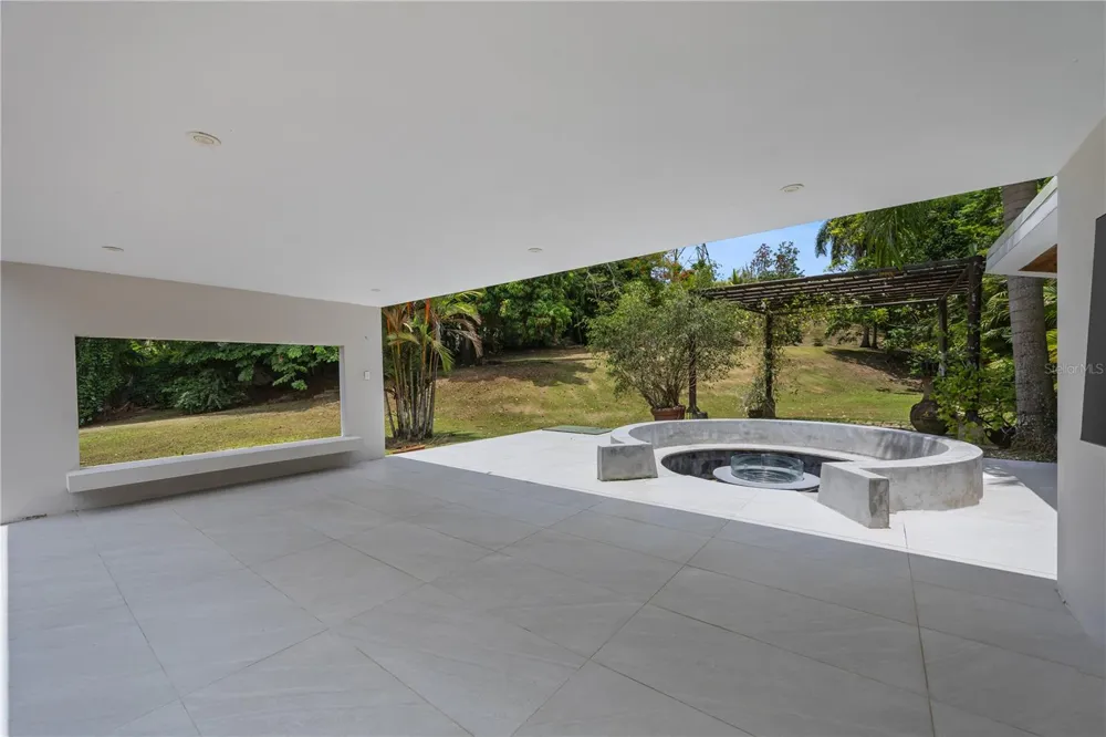 1841 BEGONIA ST, SANTA MARIA San Juan, PR 00927