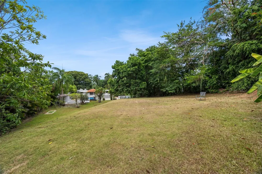 1841 BEGONIA ST, SANTA MARIA San Juan, PR 00927