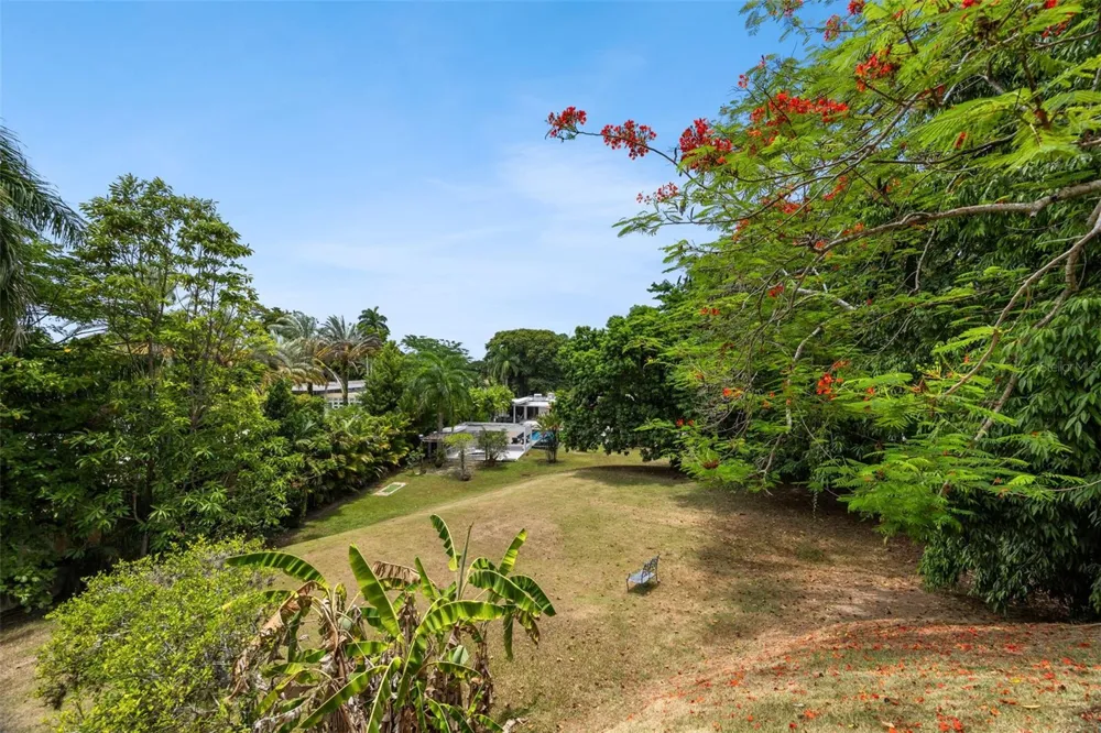 1841 BEGONIA ST, SANTA MARIA San Juan, PR 00927