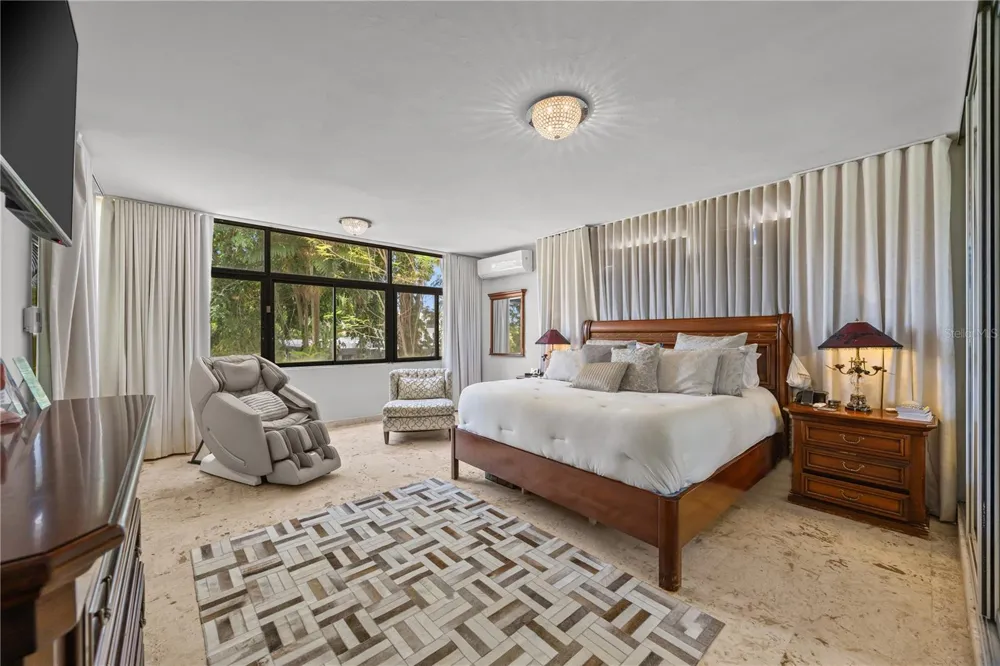 1841 BEGONIA ST, SANTA MARIA San Juan, PR 00927